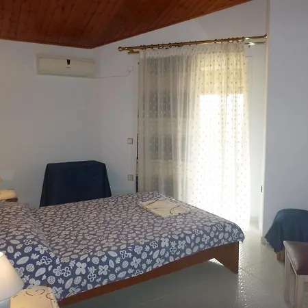 Faidra * Eretria (Evia)