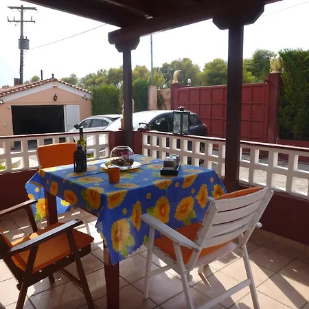Faidra Holiday home *