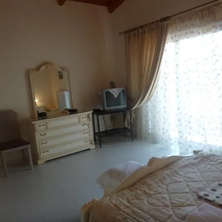 Faidra Casa de Férias