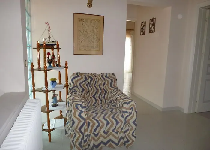 בית נופש Faidra *